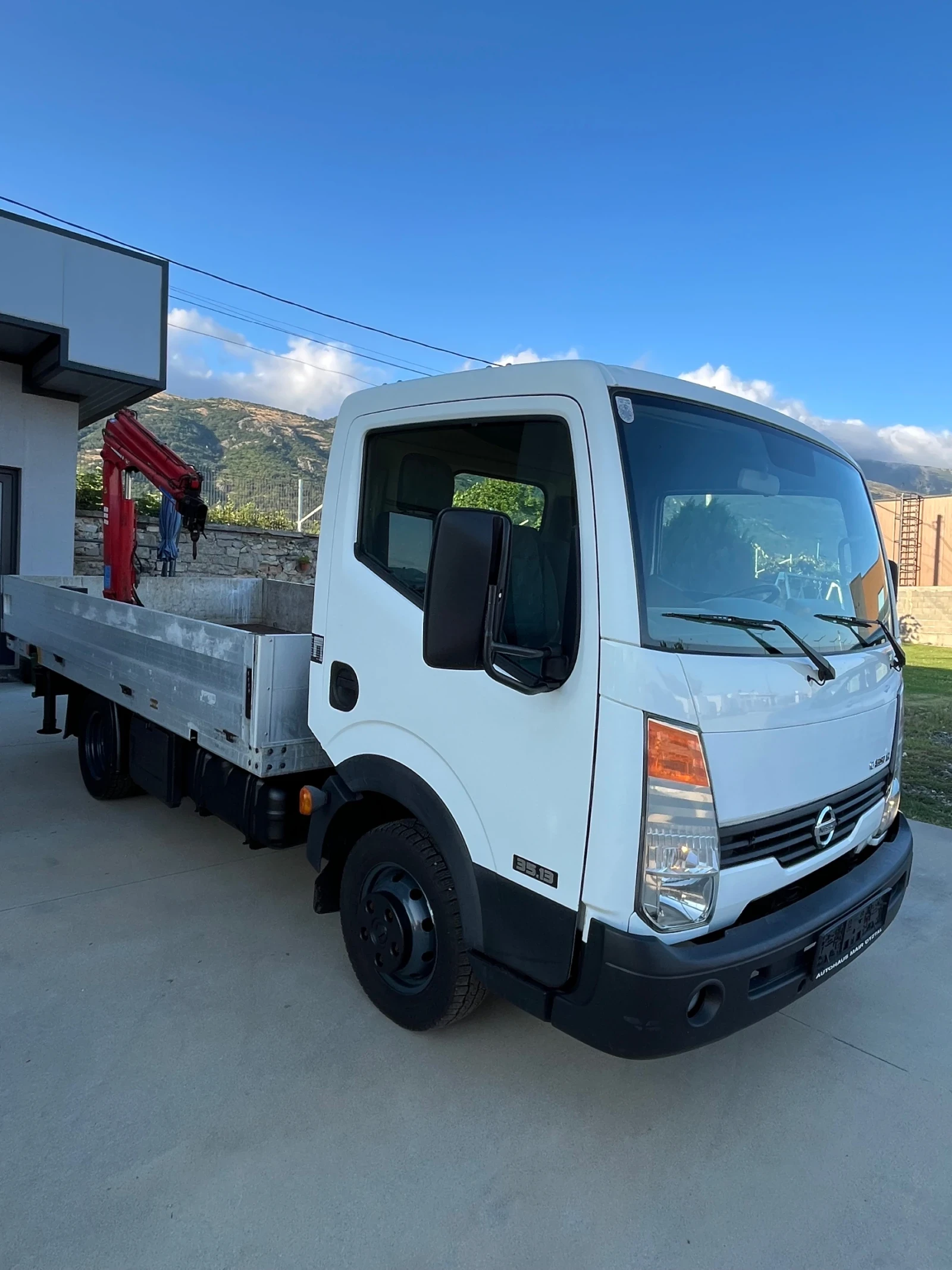 Nissan Capstar 2.5 климатик кран