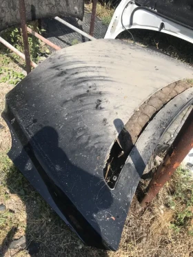 Преден капак за Мерцедес R class Mercedes W251 2006-2010 година, снимка 2