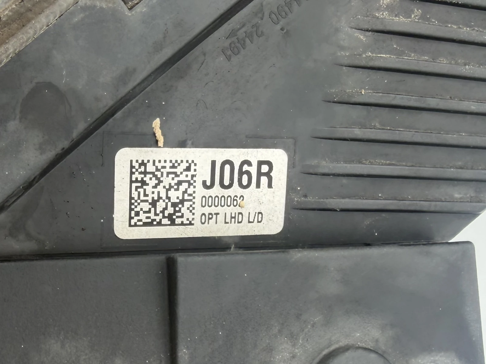 Hyundai Ioniq 2017г десен фар, снимка 4 - Части - 54103154