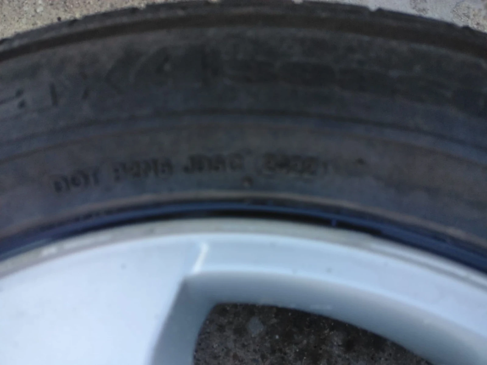    235/55R17  BMW X3 | Mobile.bg   5
