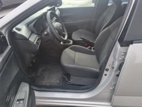 Dacia Sandero 1.0 TCe 90 Stop&Start, снимка 10