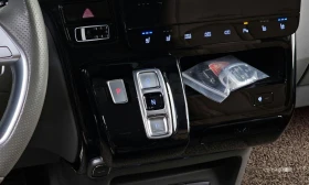 Hyundai Staria L3.5 Lounge 9-Seater Inspiration, снимка 9