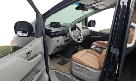 Hyundai Staria L3.5 Lounge 9-Seater Inspiration, снимка 11