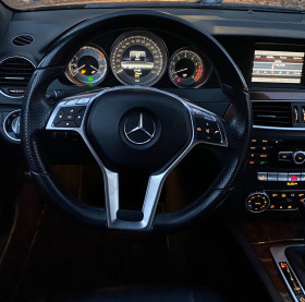 Mercedes-Benz C 300 AMG 4-MATIC , снимка 8 - Автомобили и джипове - 45208998
