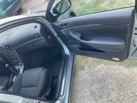 Toyota Avensis, снимка 16