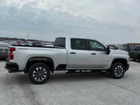 Chevrolet Silverado * Custom * CARFAX * БЕЗ ПЪРВОНАЧАЛНА ВНОСКА, снимка 3
