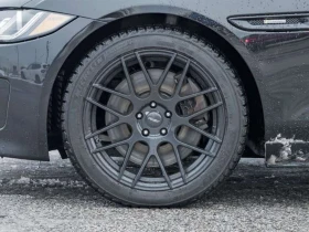 Jaguar XE * 35t AWD R Sport / AS IS SPECIAL / * CARFAX * ЦЕН | Auto.bg — изображение 4