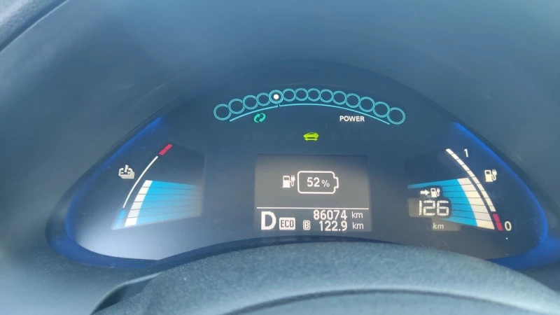 Nissan Leaf  30kw-225km, снимка 4 - Автомобили и джипове - 39792614