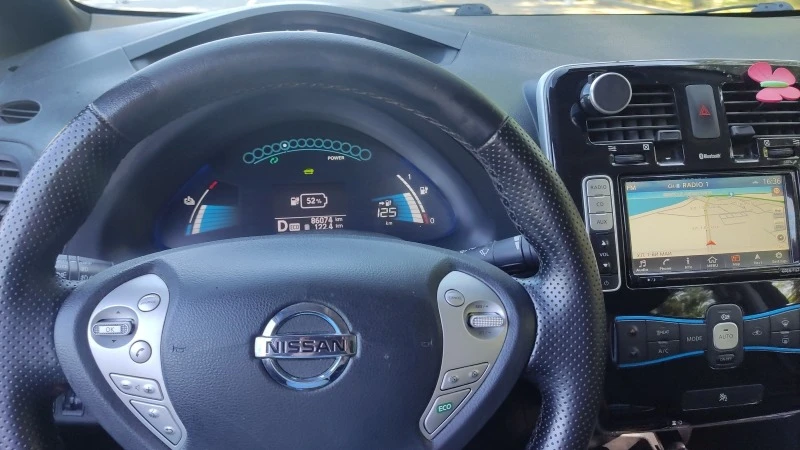 Nissan Leaf  30kw-225km, снимка 3 - Автомобили и джипове - 39792614