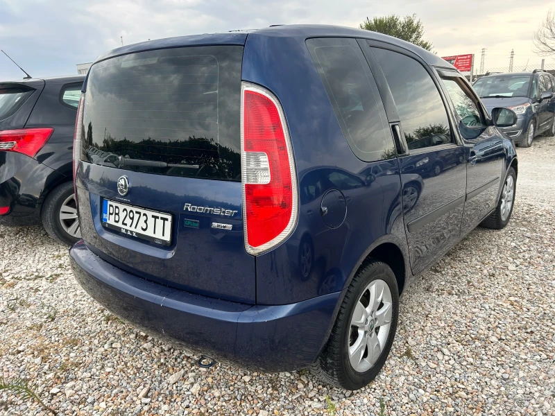 Skoda Roomster 1.6 i Gaz, снимка 4 - Автомобили и джипове - 47057318