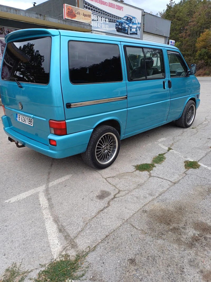 VW Multivan 1.8Turbo, снимка 3 - Автомобили и джипове - 47319839