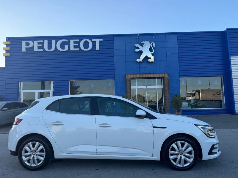 Renault Megane, снимка 6 - Автомобили и джипове - 47613646