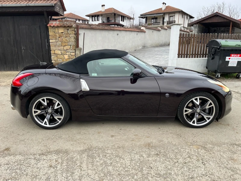 Nissan 370Z, снимка 8 - Автомобили и джипове - 48997268