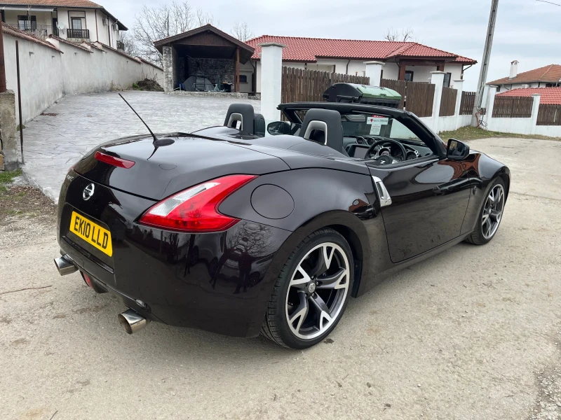 Nissan 370Z, снимка 10 - Автомобили и джипове - 48997268