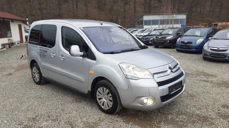 Citroen Berlingo 1.6 HDi  климатроник , снимка 2 - Автомобили и джипове - 49323757