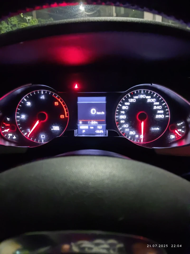 Audi A4, снимка 15 - Автомобили и джипове - 52674003