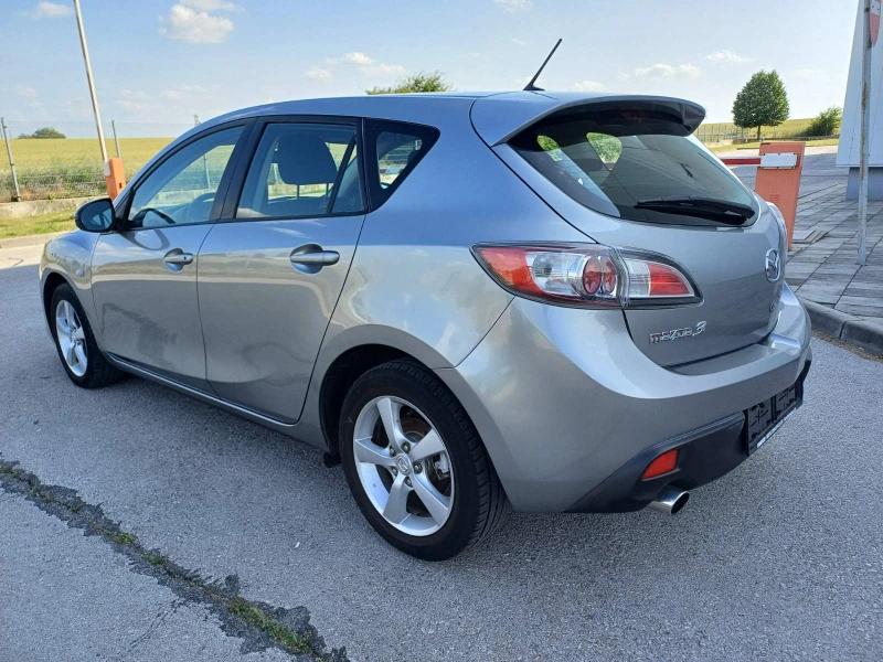 Mazda 3 1.6 Benzin 105k.s., снимка 6 - Автомобили и джипове - 51909623