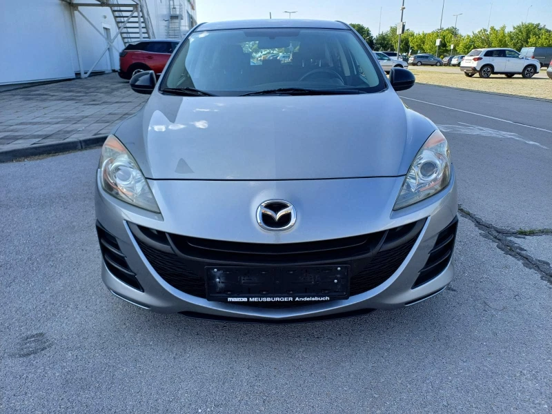 Mazda 3 1.6 Benzin 105k.s., снимка 2 - Автомобили и джипове - 51909623