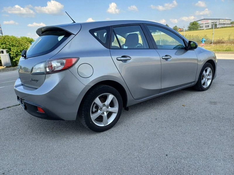 Mazda 3 1.6 Benzin 105k.s., снимка 4 - Автомобили и джипове - 51909623