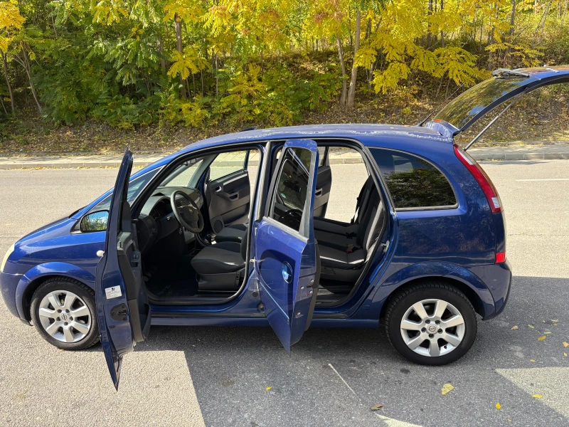 Opel Meriva 1.7 CDTI, снимка 9 - Автомобили и джипове - 52109867