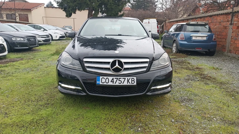 Mercedes-Benz C 200 2.2 cdi !!!Регистриран !! Автомат !! Навигация !!!, снимка 2 - Автомобили и джипове - 52655158