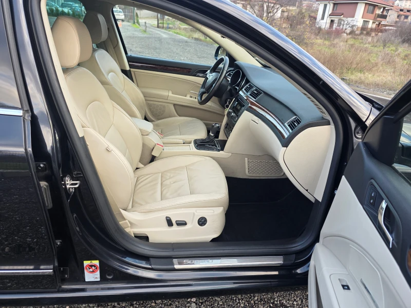 Skoda Superb 2.0TDI 170к.с. 4х4 LAURIN&KLEMENT, снимка 9 - Автомобили и джипове - 52909899