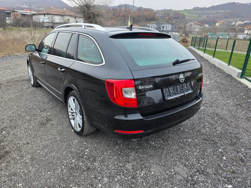 Skoda Superb 2.0TDI 170к.с. 4х4 LAURIN&KLEMENT, снимка 4 - Автомобили и джипове - 52909899