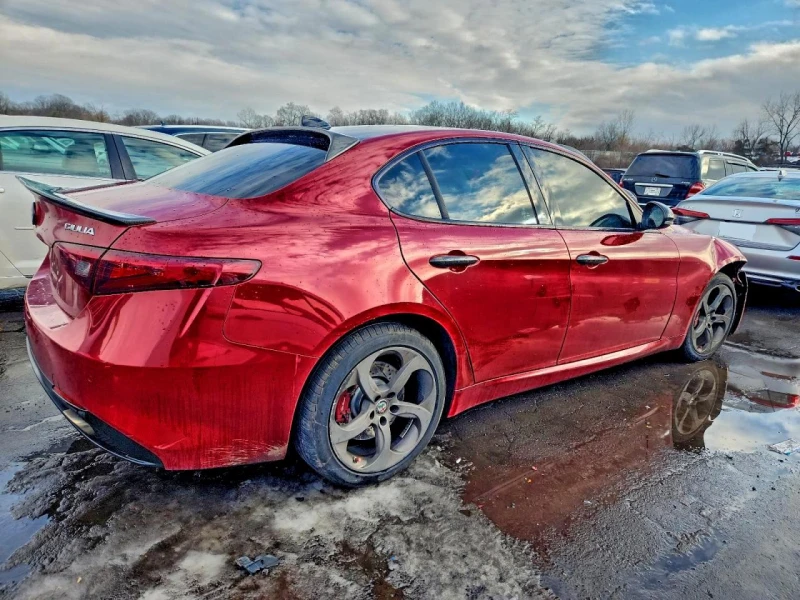Alfa Romeo Giulia TI Q4/ФИНАНСИРАНЕ ОТ 455 ЛВ , снимка 3 - Автомобили и джипове - 53089905