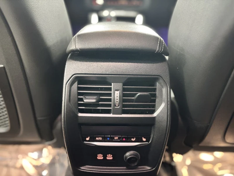 BMW 330 M-Package * CARFAX * АвтоКредит * (ЦЕНА ДО БГ), снимка 10 - Автомобили и джипове - 53502171