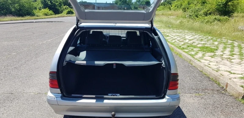 Mercedes-Benz E 320 CDI, снимка 4 - Автомобили и джипове - 53506977