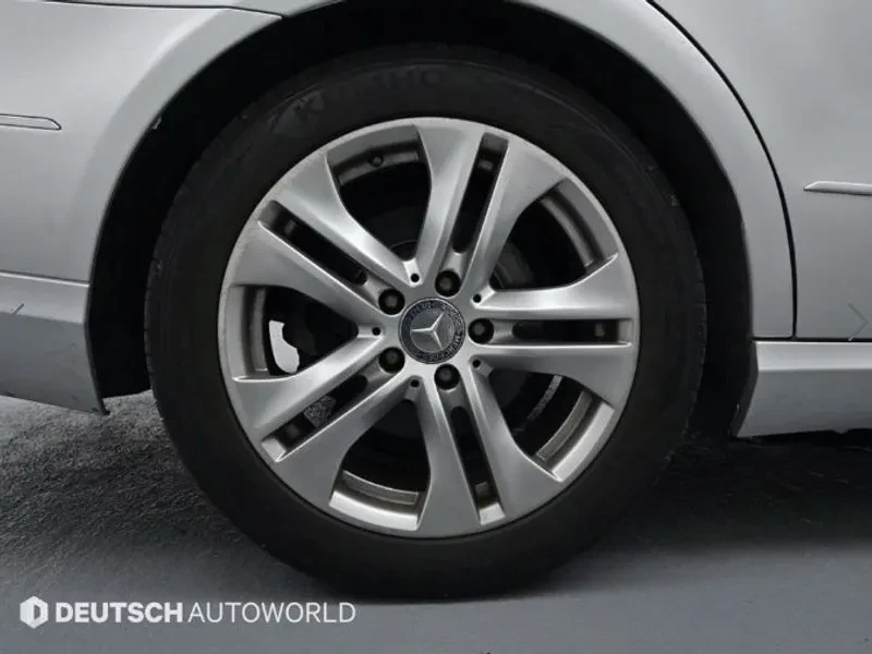 Mercedes-Benz E 220 Cdi Avantgarde - изображение 4