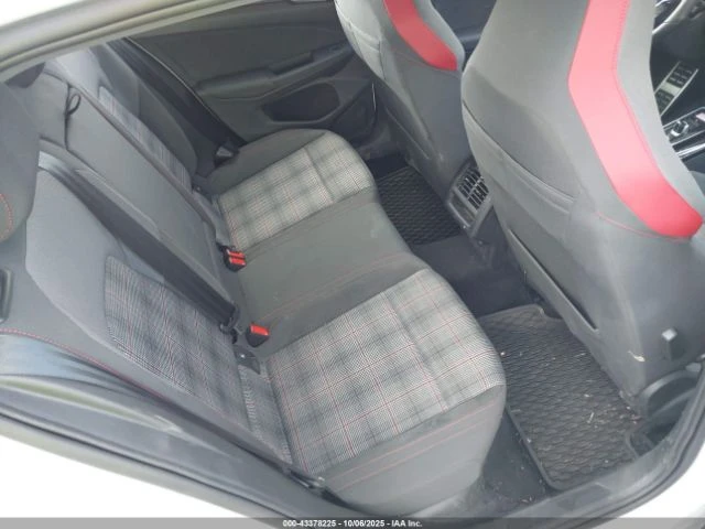 VW Golf GTI/ФИНАНСИРАНЕ - изображение 8