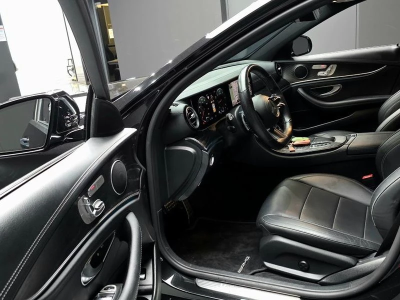 Mercedes-Benz E 220 E220d 4MATIC AMG Line| 143к.с.| ВКЛ.ТЕХНОТЕСТ, снимка 10 - Автомобили и джипове - 55701393