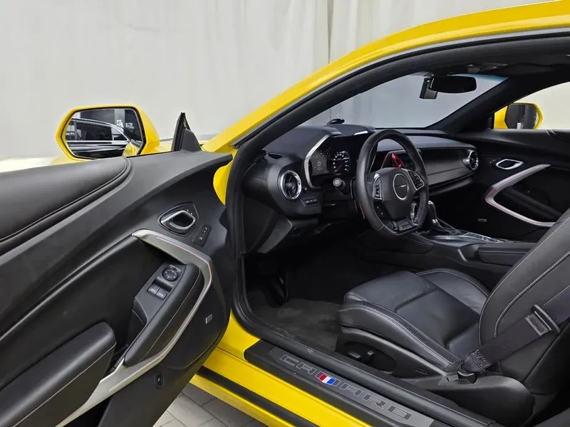 Chevrolet Camaro 6.2 - САМО 30% АВАНС, снимка 10 - Автомобили и джипове - 56224717