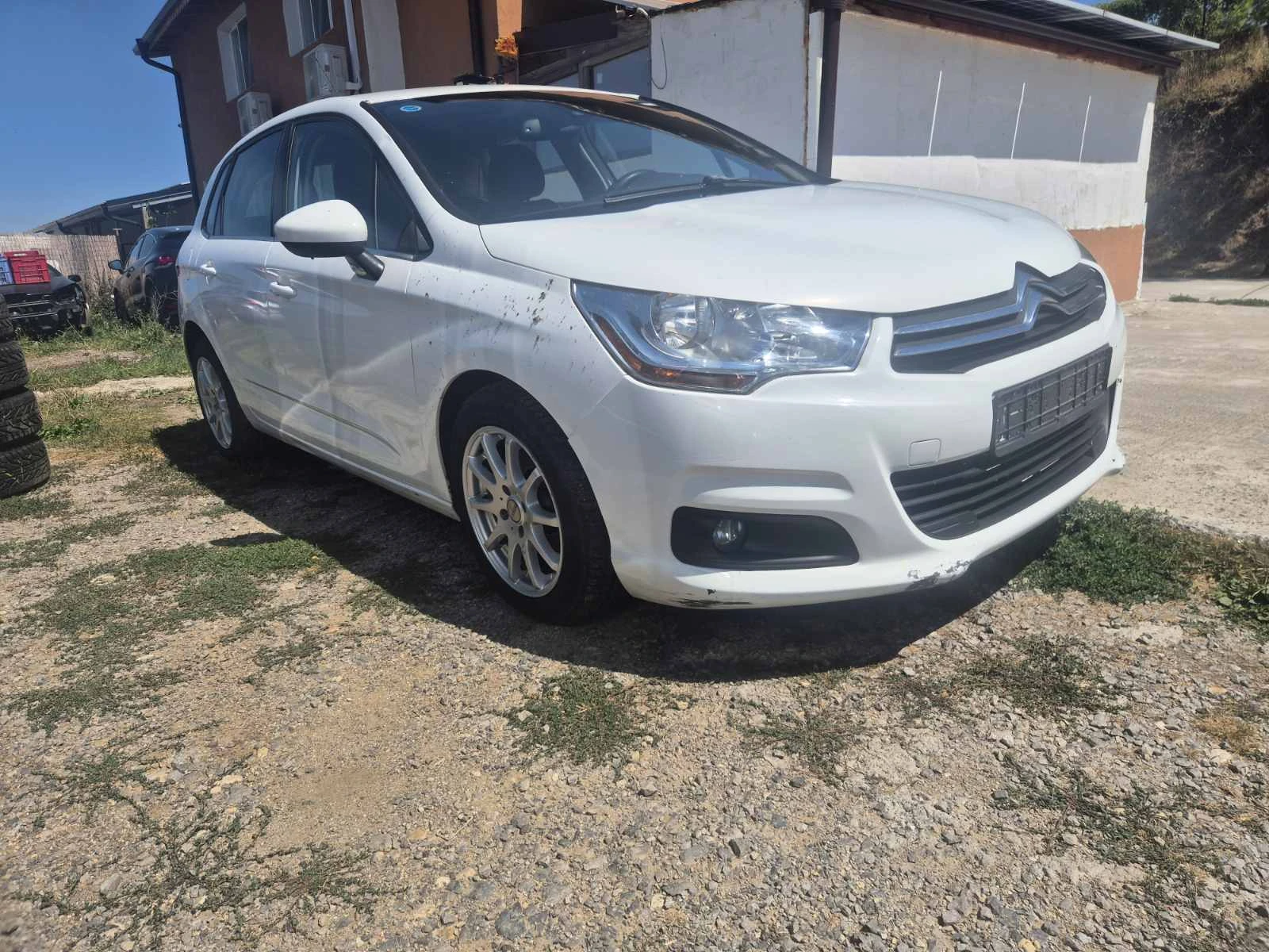 Citroen C4 1.6VTI 120кс, снимка 2 - Автомобили и джипове - 50006232