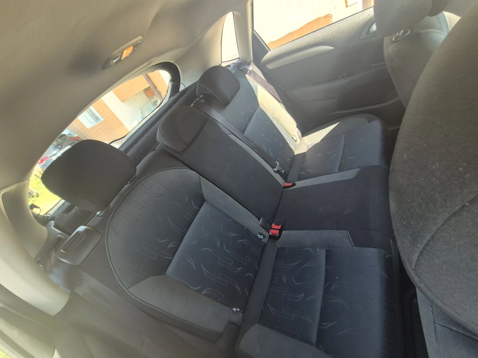 Citroen C4 1.6VTI 120кс, снимка 6 - Автомобили и джипове - 50006232