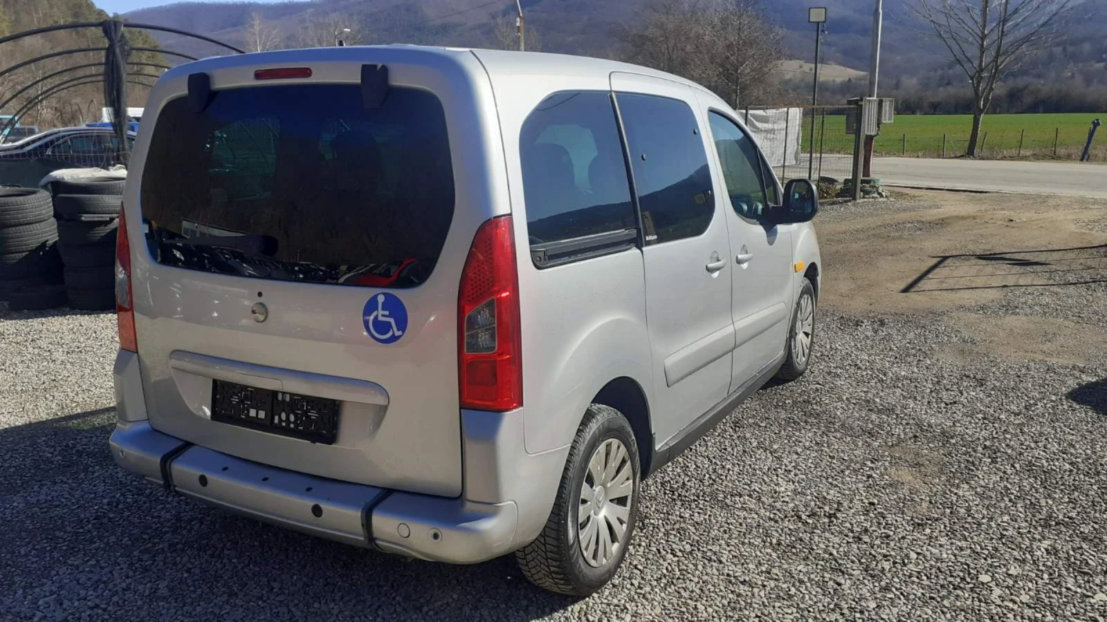 Citroen Berlingo 1.6 HDi  климатроник  - изображение 4