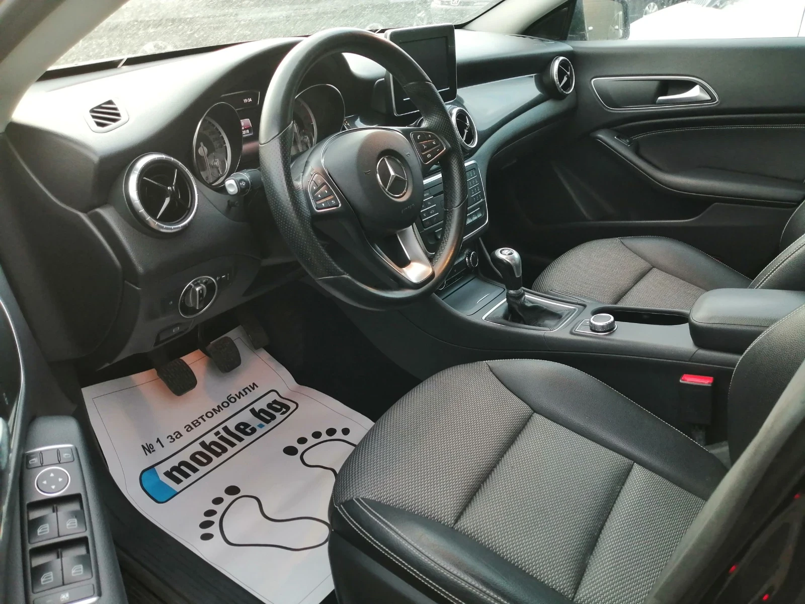 Mercedes-Benz CLA 180 1.5CDI НАВИ КОЖА ЕВРО6 - изображение 9