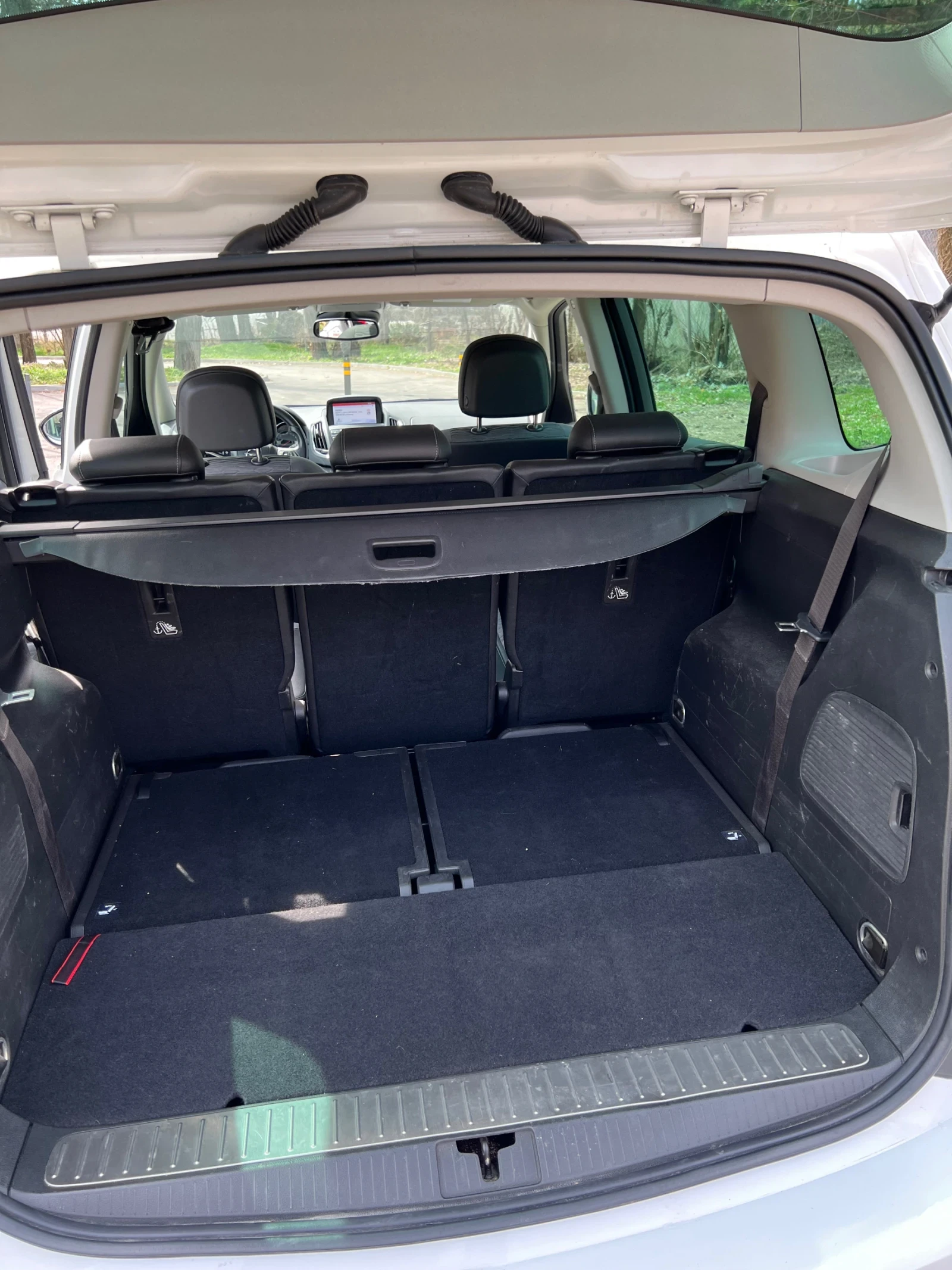 Opel Zafira 1.6 / 6+ 1/ EURO 6 - изображение 8