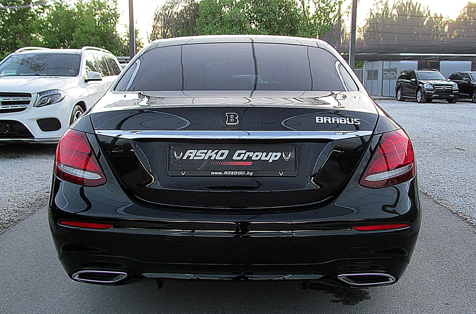 Mercedes-Benz E 220 BRABUS/PANORAMA/DIGITAL/360-kamera/9gt/ЛИЗИНГ - изображение 5