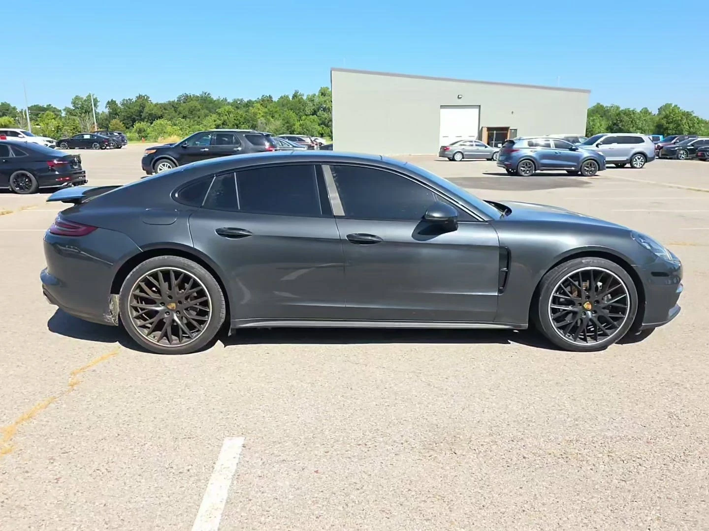 Porsche Panamera MATRIX* BOSE* LANE ASSIST* ОБДУХ* ПОДГРЕВ* ПАНО* A - изображение 4