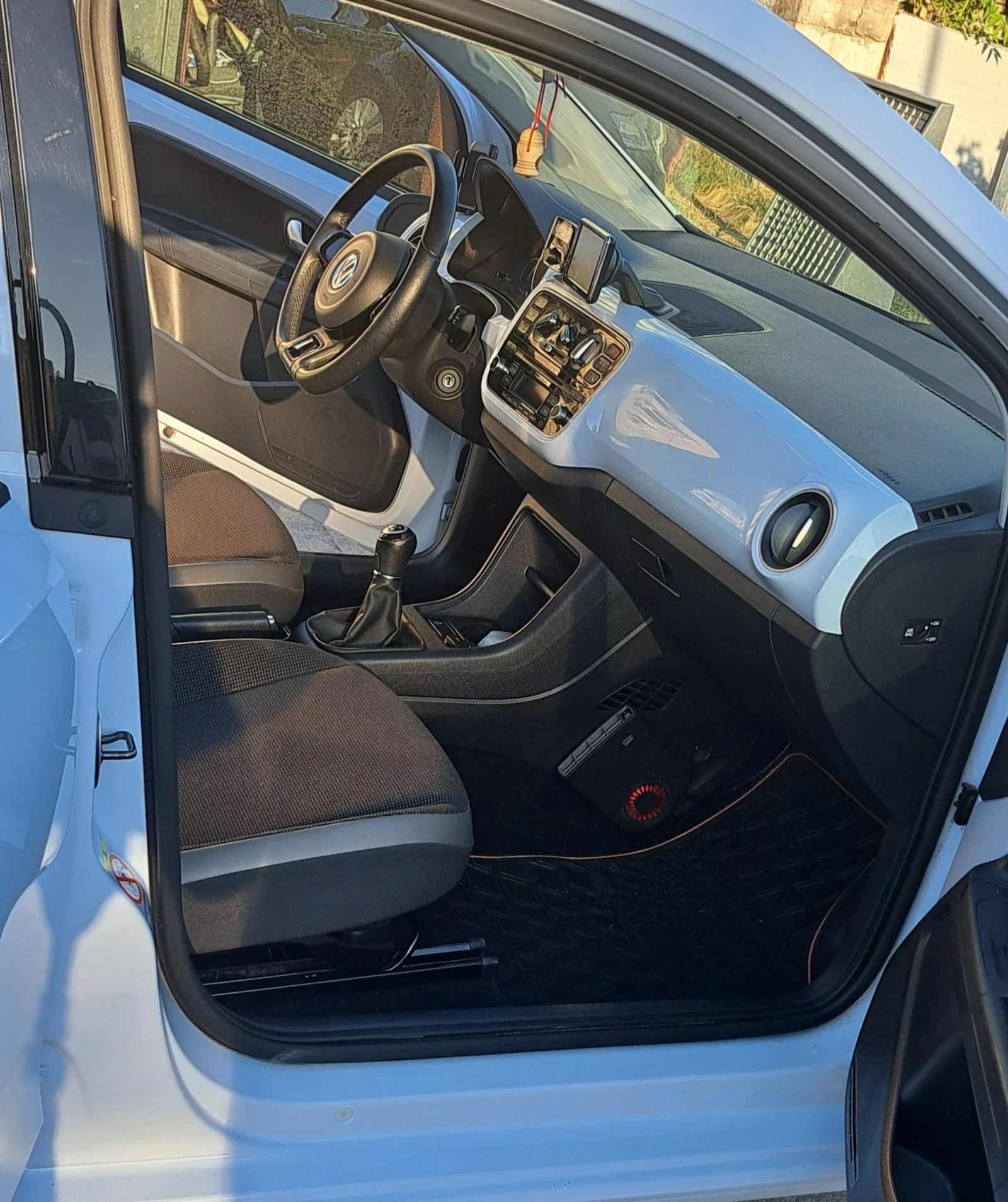 VW Up  - изображение 8
