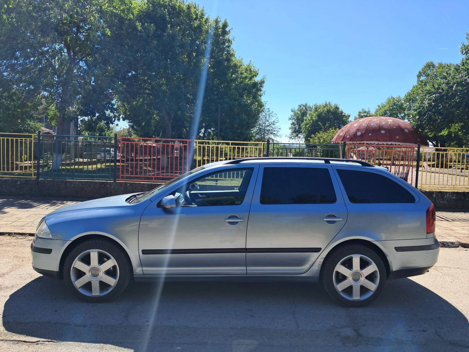 Skoda Octavia 1, 9 TDI  105 k.c. - изображение 3