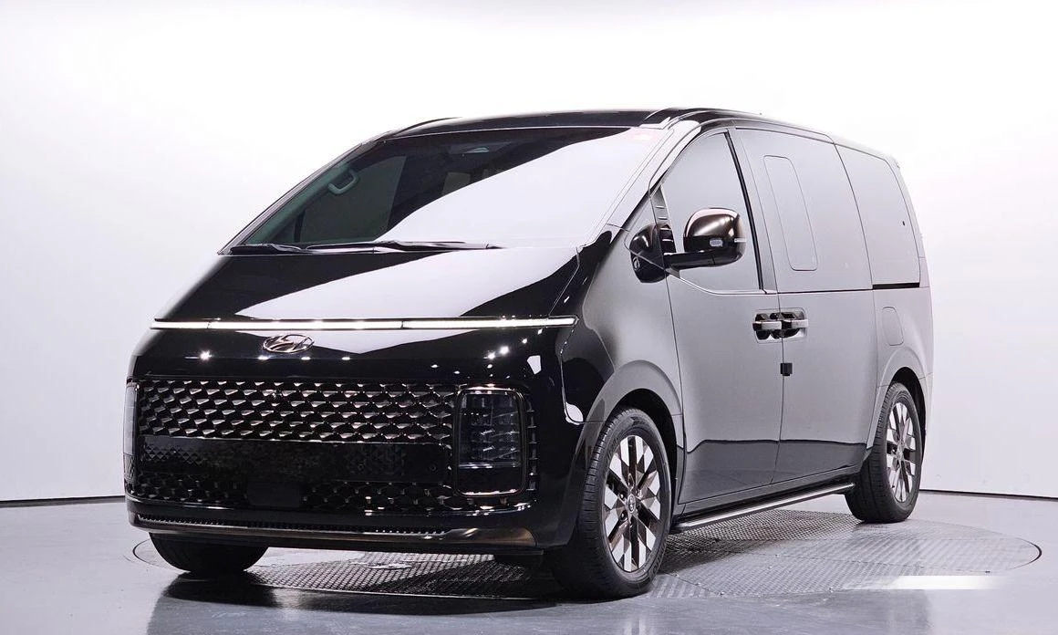 Hyundai Staria L3.5 Lounge 9-Seater Inspiration | Mobile.bg   1