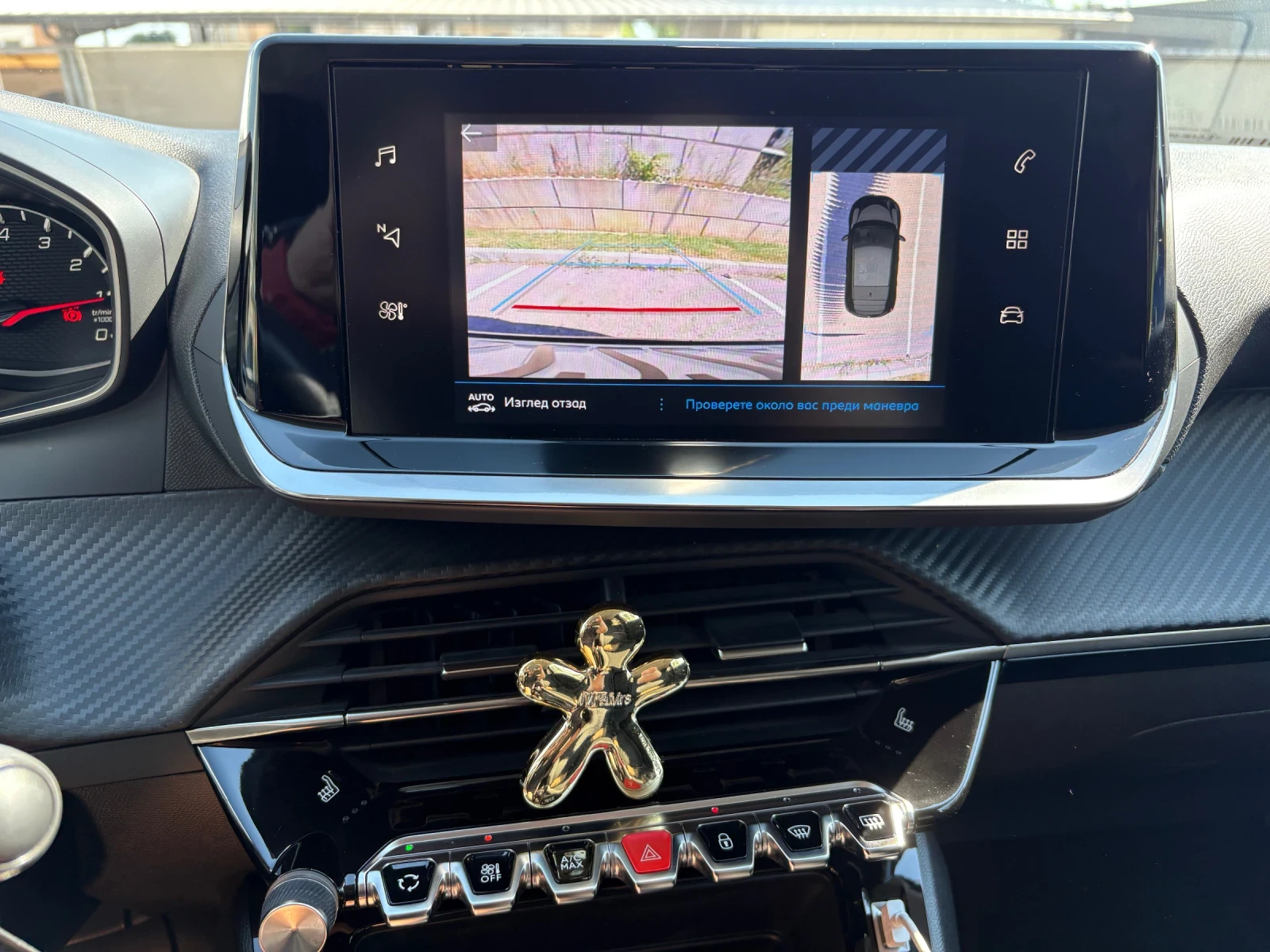 Peugeot 208 1.2 i - изображение 6