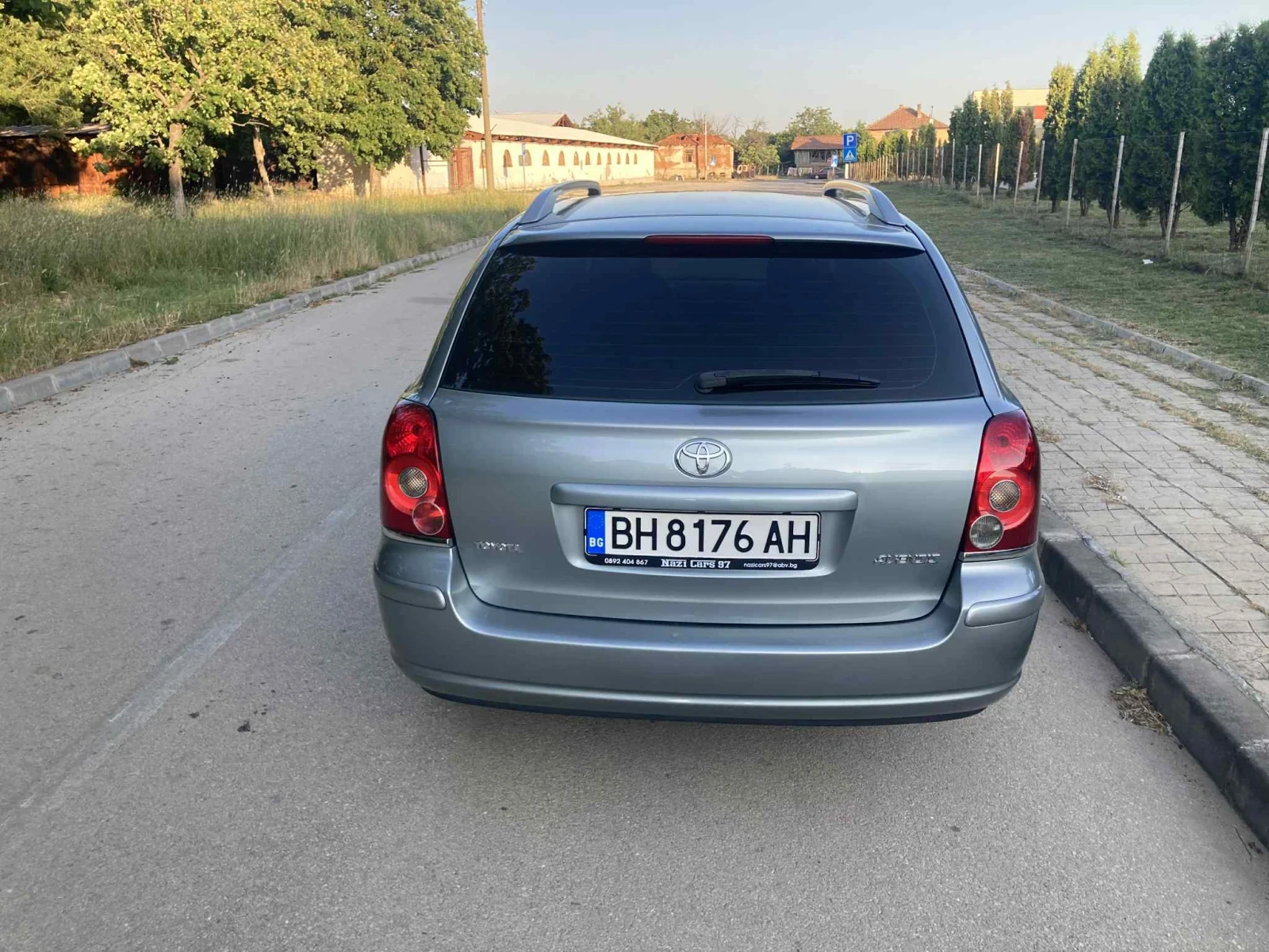 Toyota Avensis  - изображение 4