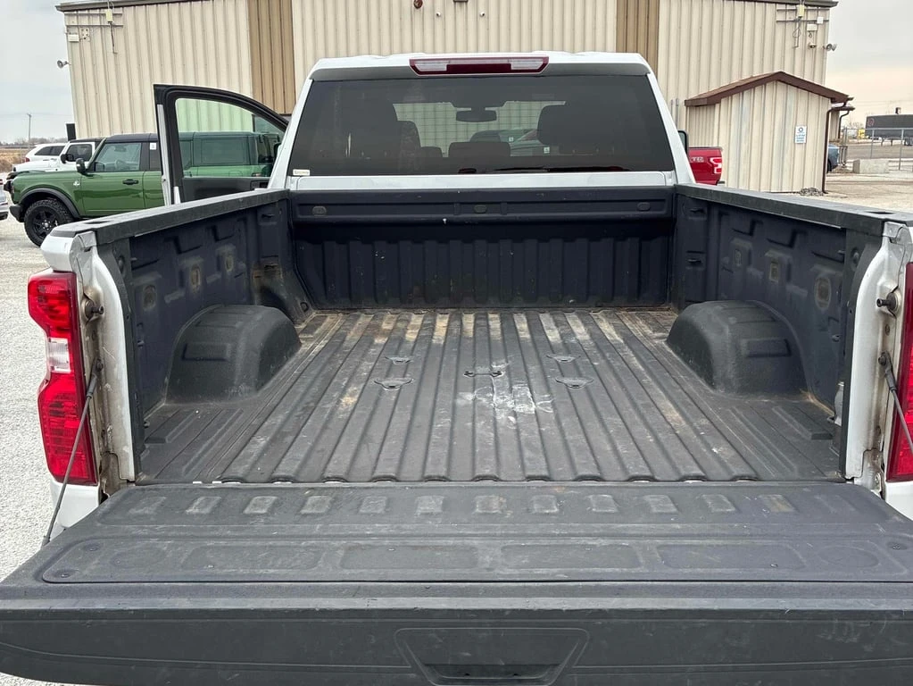 Chevrolet Silverado * Custom * CARFAX * ��� ������������ ������ | Mobile.bg � ����������� 12