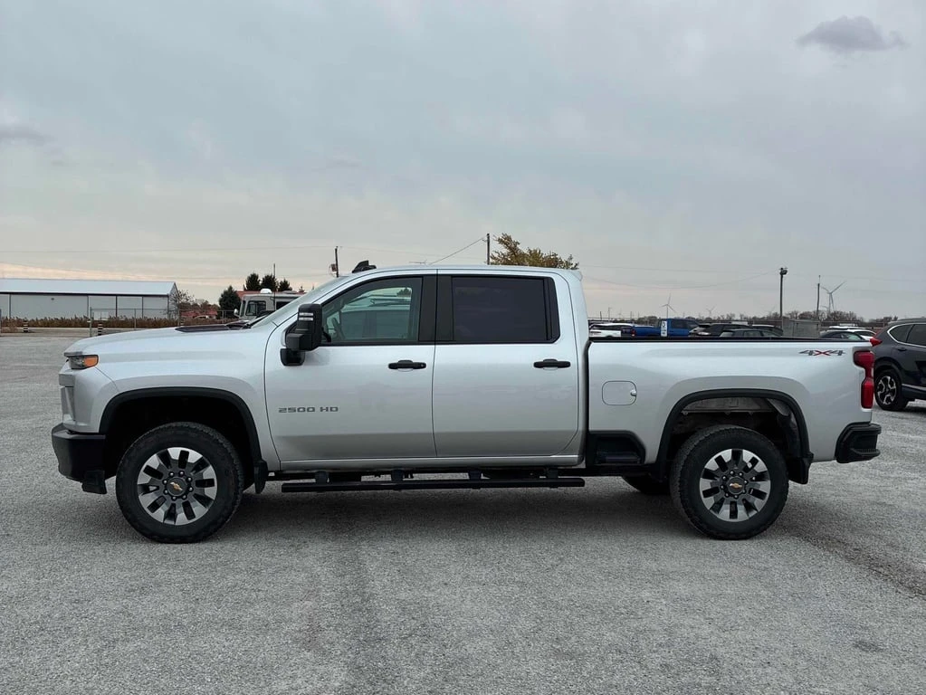 Chevrolet Silverado * Custom * CARFAX * ��� ������������ ������ | Mobile.bg � ����������� 2