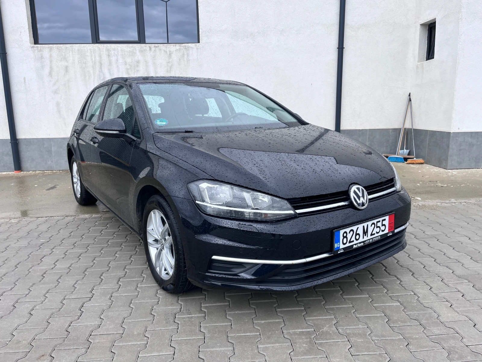 VW Golf 2.0 TDI/С ПЪЛНА СЕРВИЗНА ИСТОРИЯ/ДОП.ЧИФТ ГУМИ | Auto.bg — изображение 1