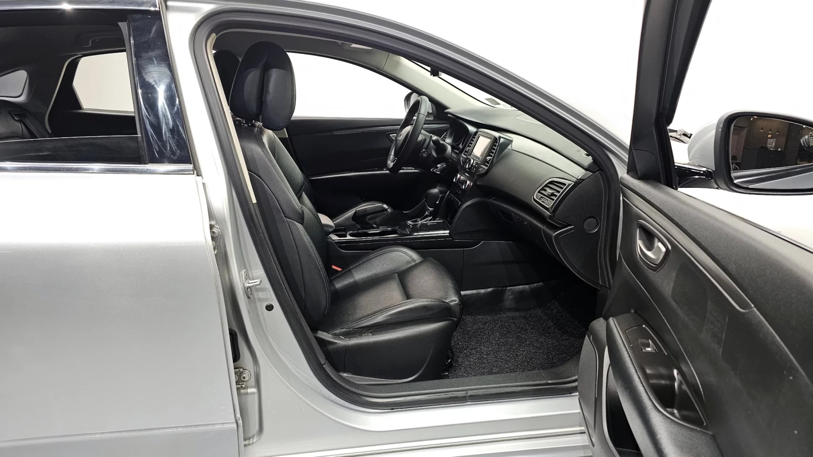 Renault Samsung SM6 * ��� *  | Mobile.bg � ����������� 6